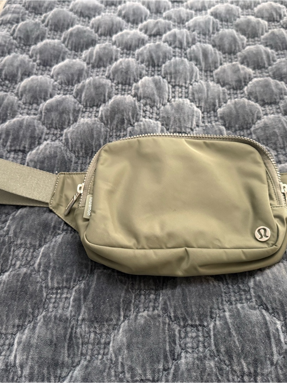 lululemon athletica Olive/Taupe Men’s Belt Bag